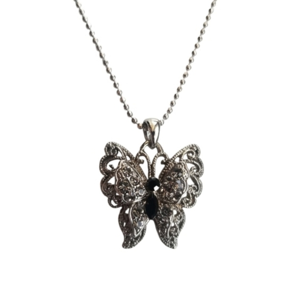 Butterfly Necklace - Picture 1 of 5